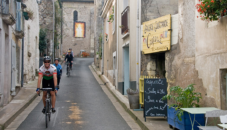 Blvq-loire-valley-biking-7